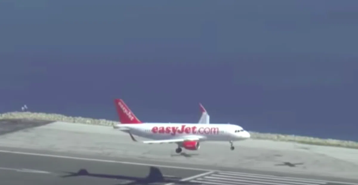 В Испании к бастующей авиакомпании Ryanair присоединились сотрудники Easyjet