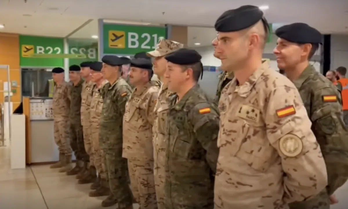 Испания увеличила военные расходы 