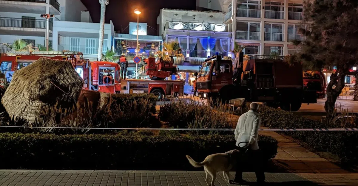 Четыре человека погибли при обрушении бара на Майорке