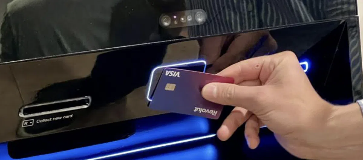 В Барселоне и Мадриде появились первые терминалы Revolut