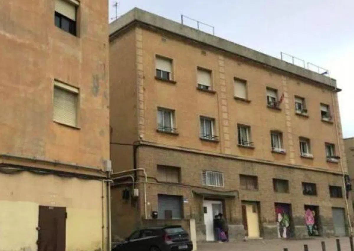 Власти Барселоны выкупили три здания, чтобы не выселять оттуда малоимущие семьи