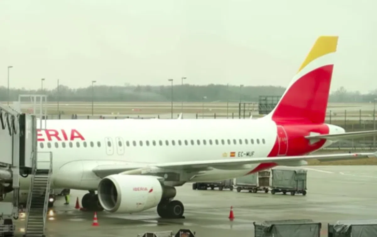 Авиакомпания Iberia поможет пассажирам со справками о ковиде