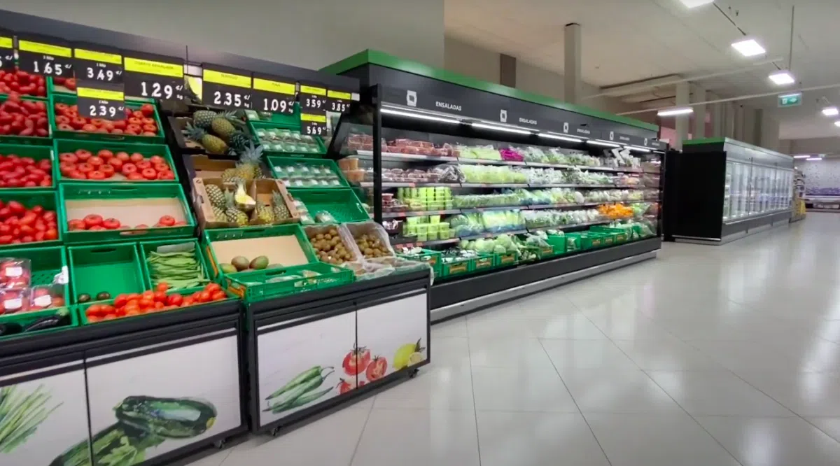 Испанские супермаркеты Mercadona открыли 200 вакансий с зарплатами от 1300 евро