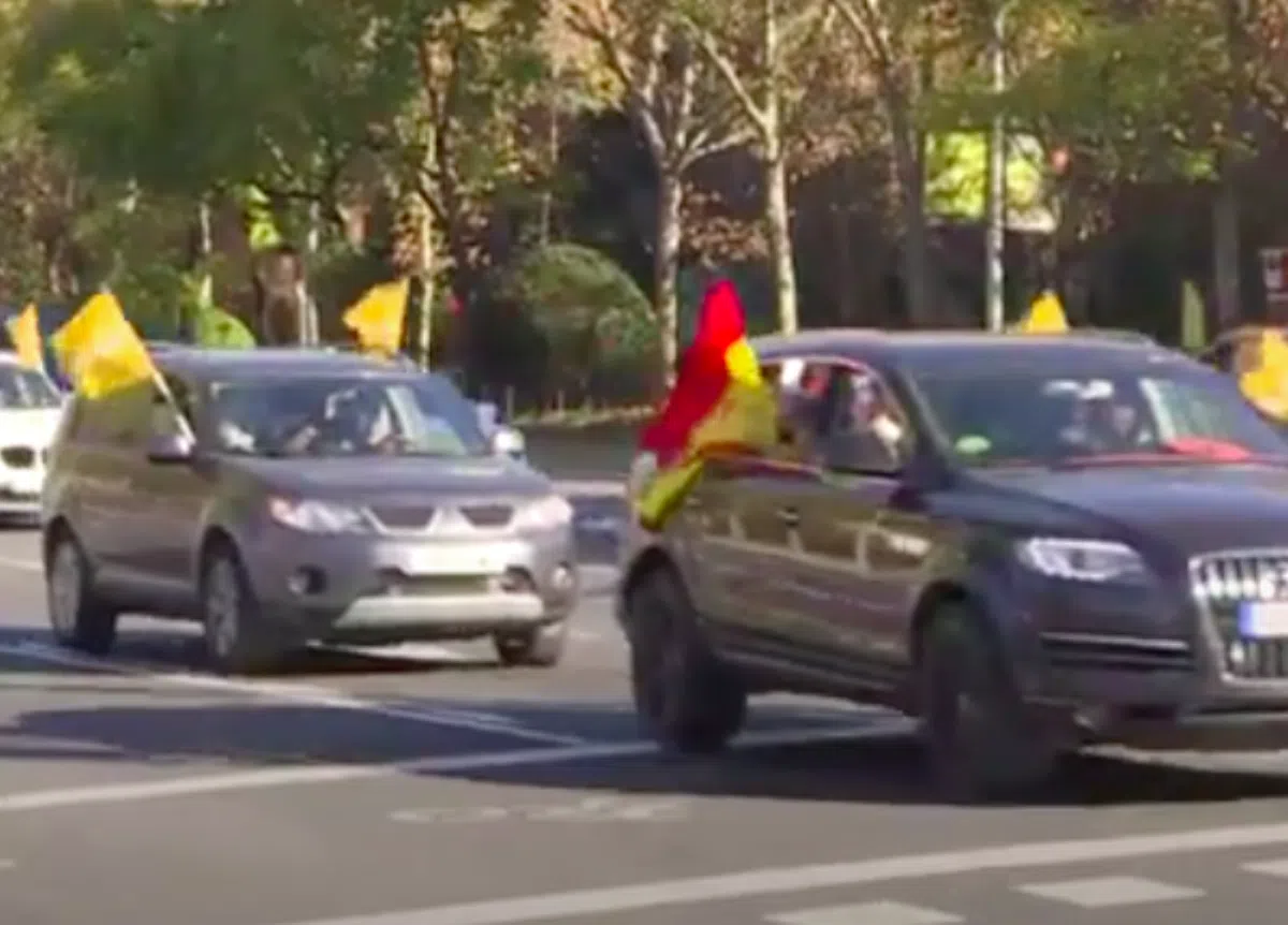 Автомобилисты устроили в Мадриде акцию протеста