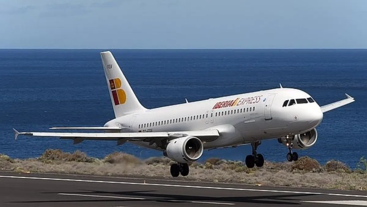 Iberia Express начала распродажу билетов со скидками до 30%
