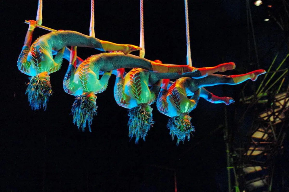Сезон шоу Cirque du Soleil в парке развлечений PortAventura продлится до 13 августа