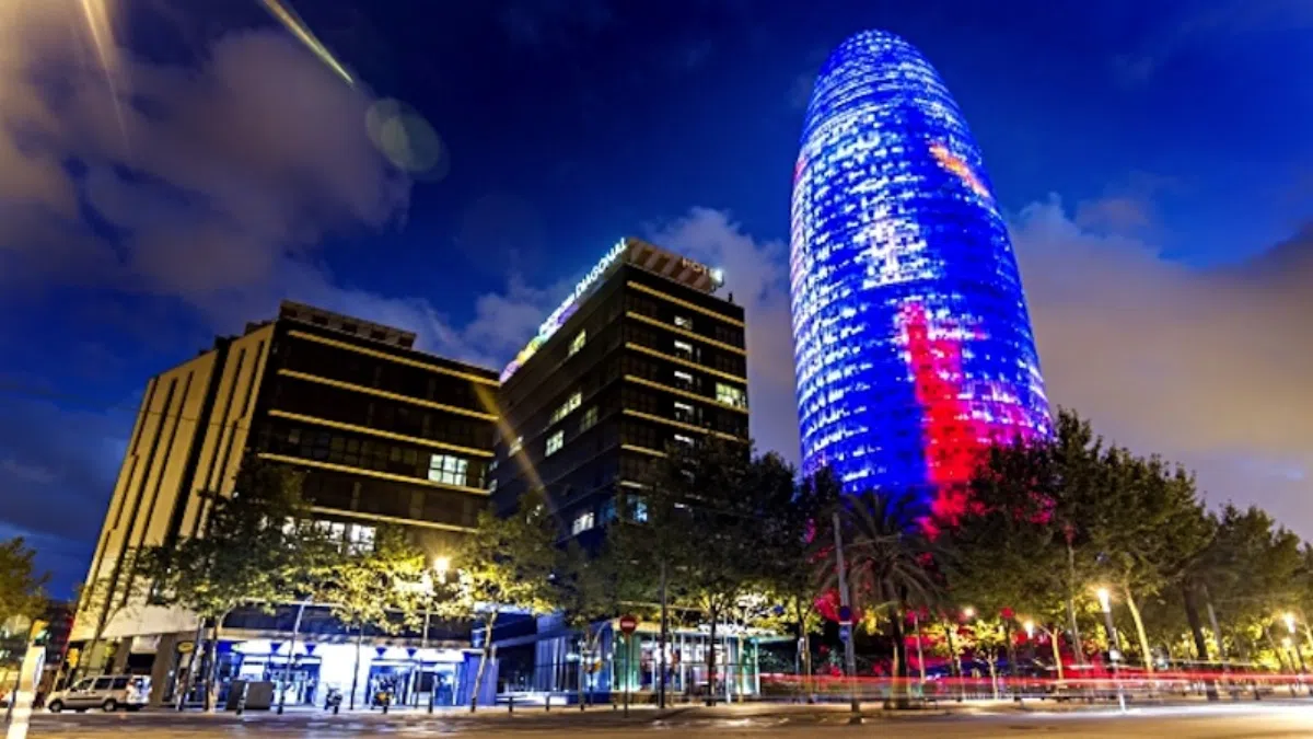 Фонд Merlin Properties приобрел знаменитую высотку Torre Agbar в Барселоне