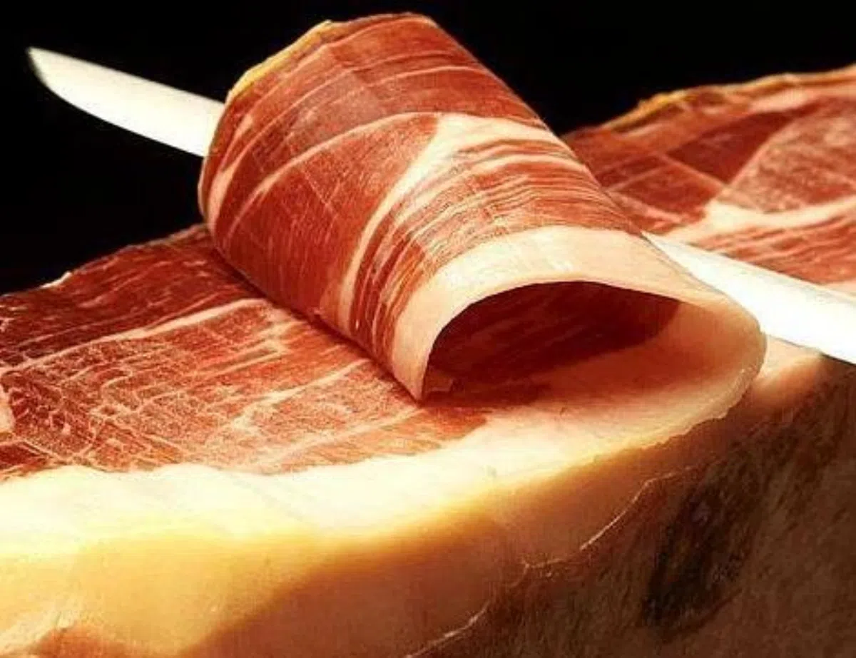 Хамон и еще четыре продукта, повышающих уровень интеллекта