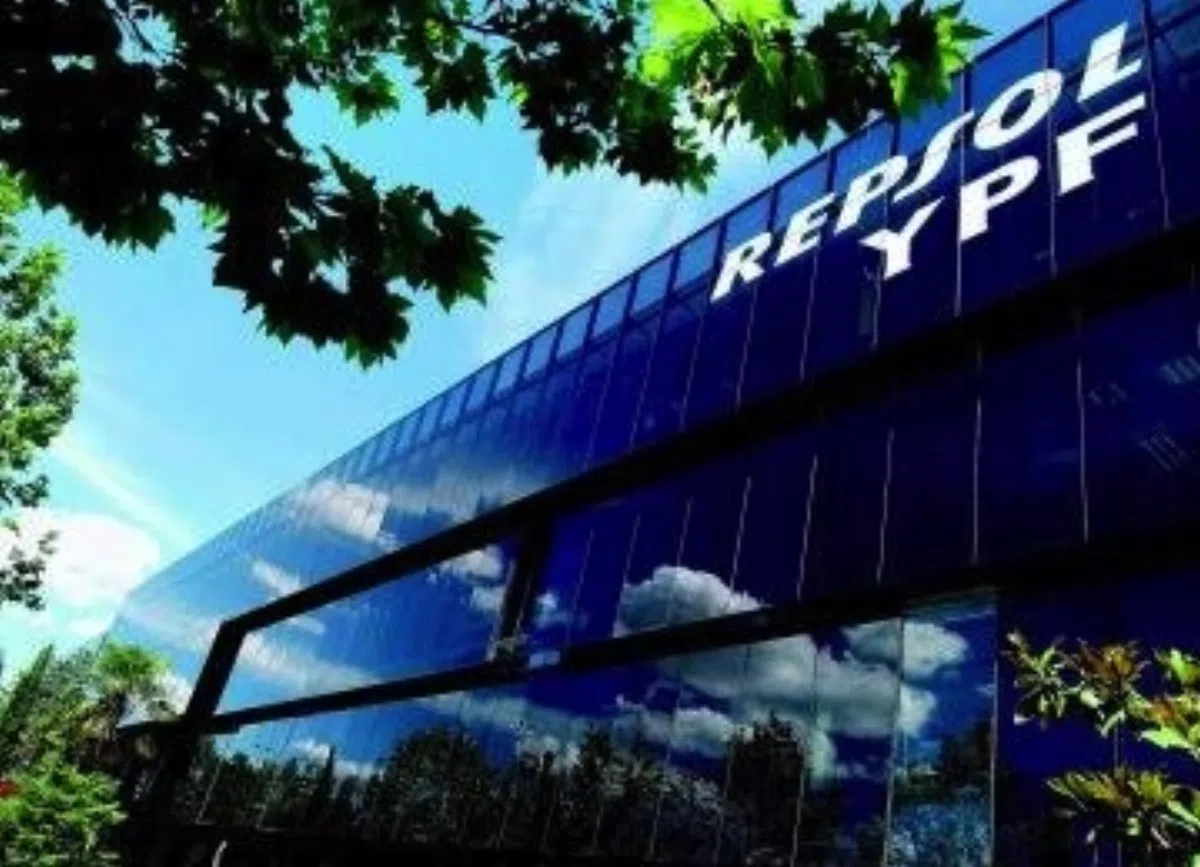 Аргентина выплатит Repsol 5 млрд долларов компенсации