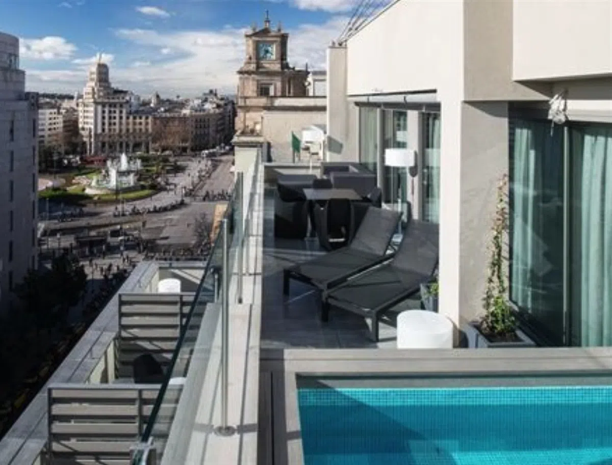 Сеть Hoteles Catalonia открыла новую гостиницу в Барселоне