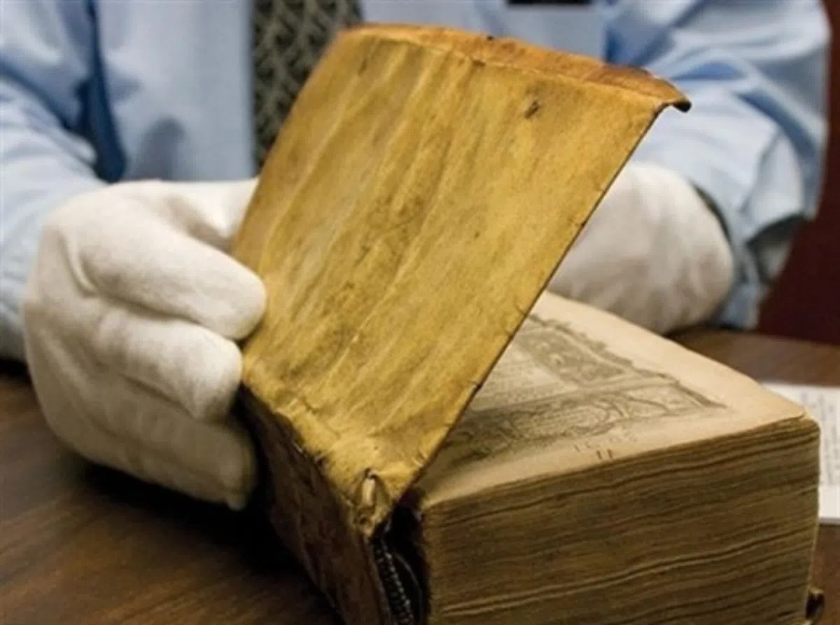 Ученые из Гарварда развеяли мифы вокруг древней испанской книги