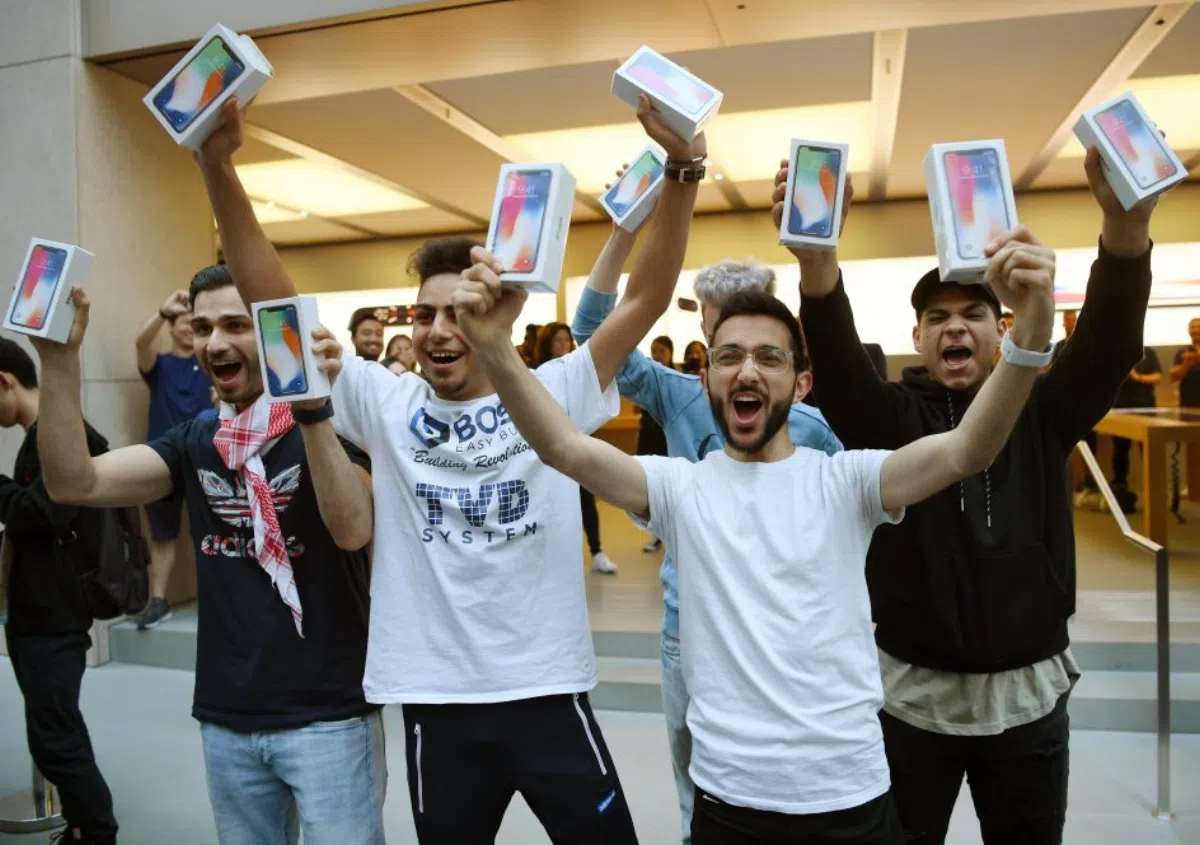 iPhone X не вошел в топ-10 самых продаваемых телефонов Испании