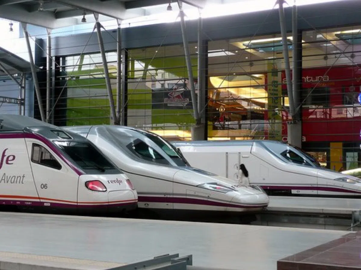 Компания Renfe сдаст в аренду лишние поезда