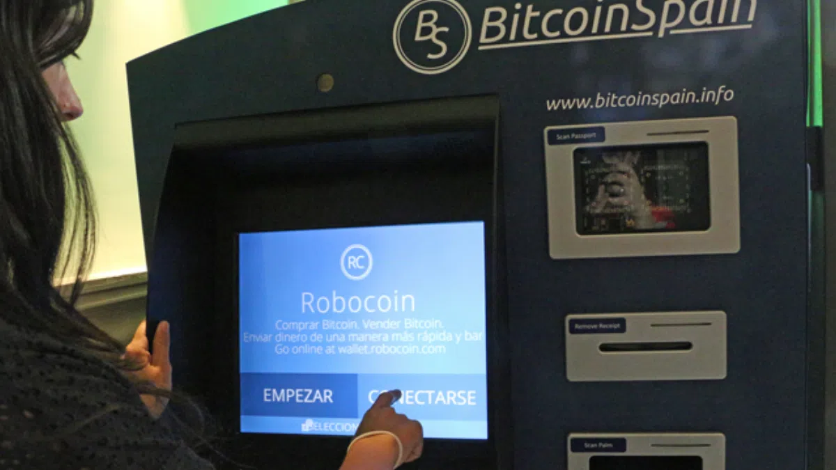 Работники испанской компании будут получать зарплату в биткоинах