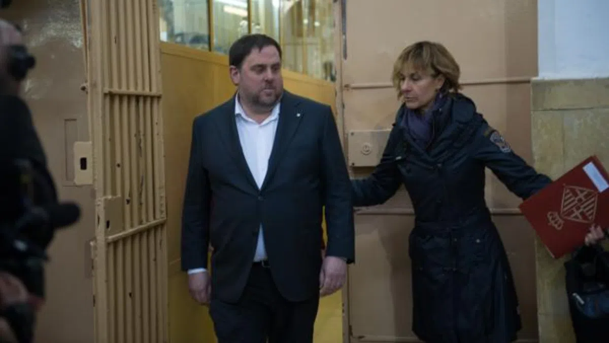 Испанский суд оставил под стражей бывшего замглавы Каталонии