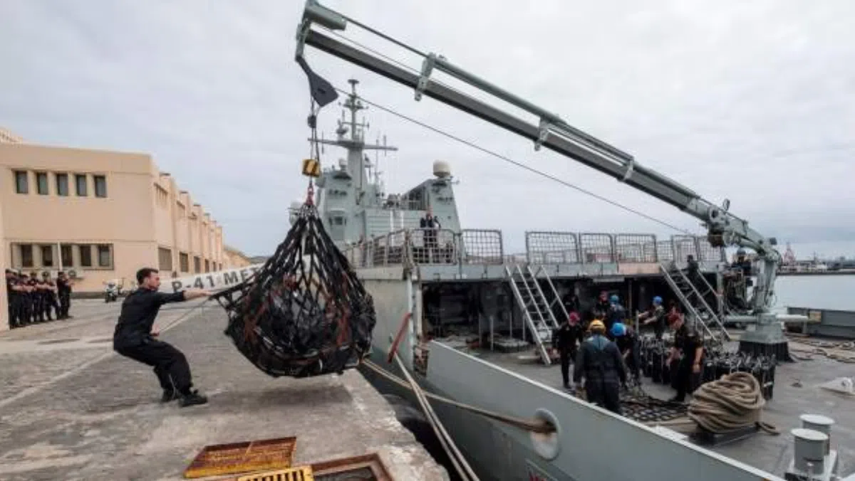 Испанская полиция перехватила в море полторы тонны кокаина 