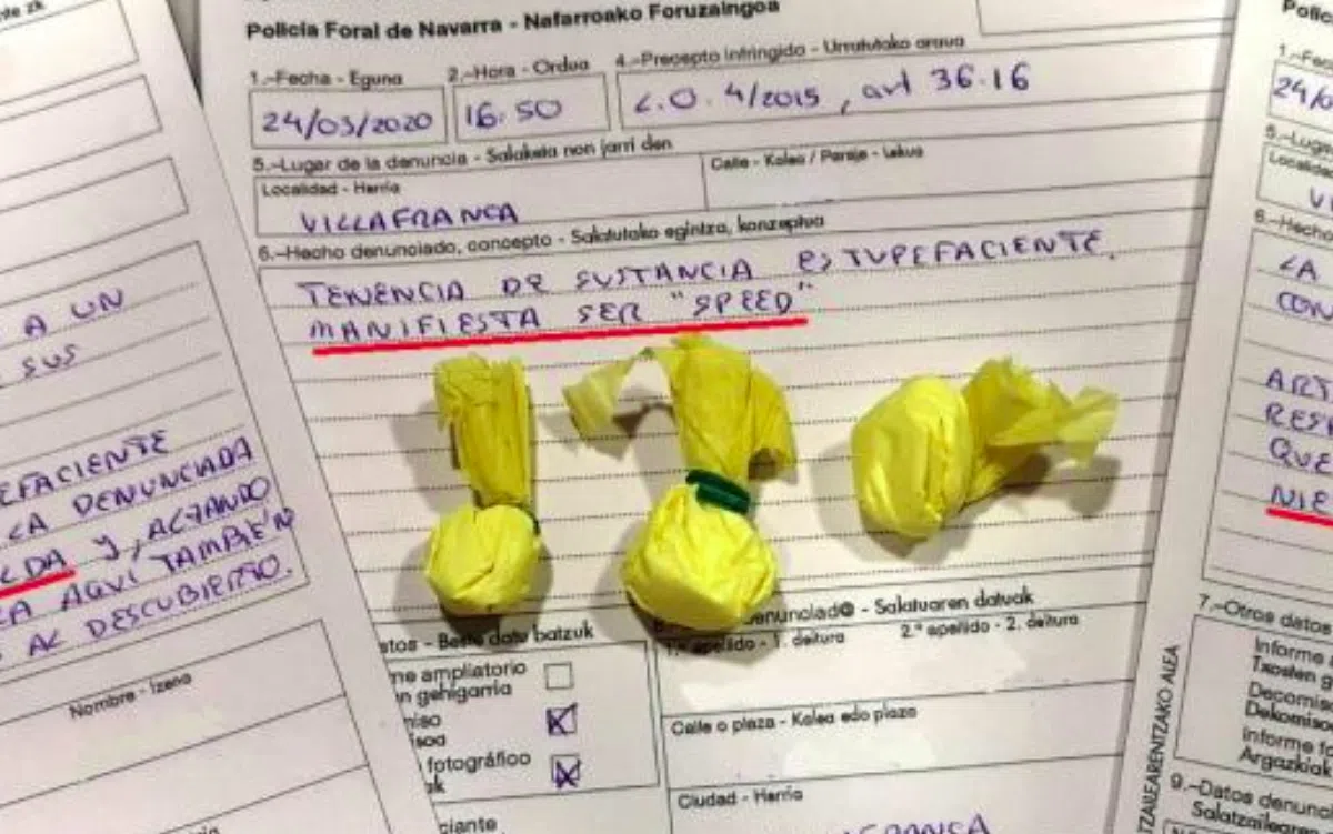 Испанские полицейские задержали старушку с наркотиками для внучки