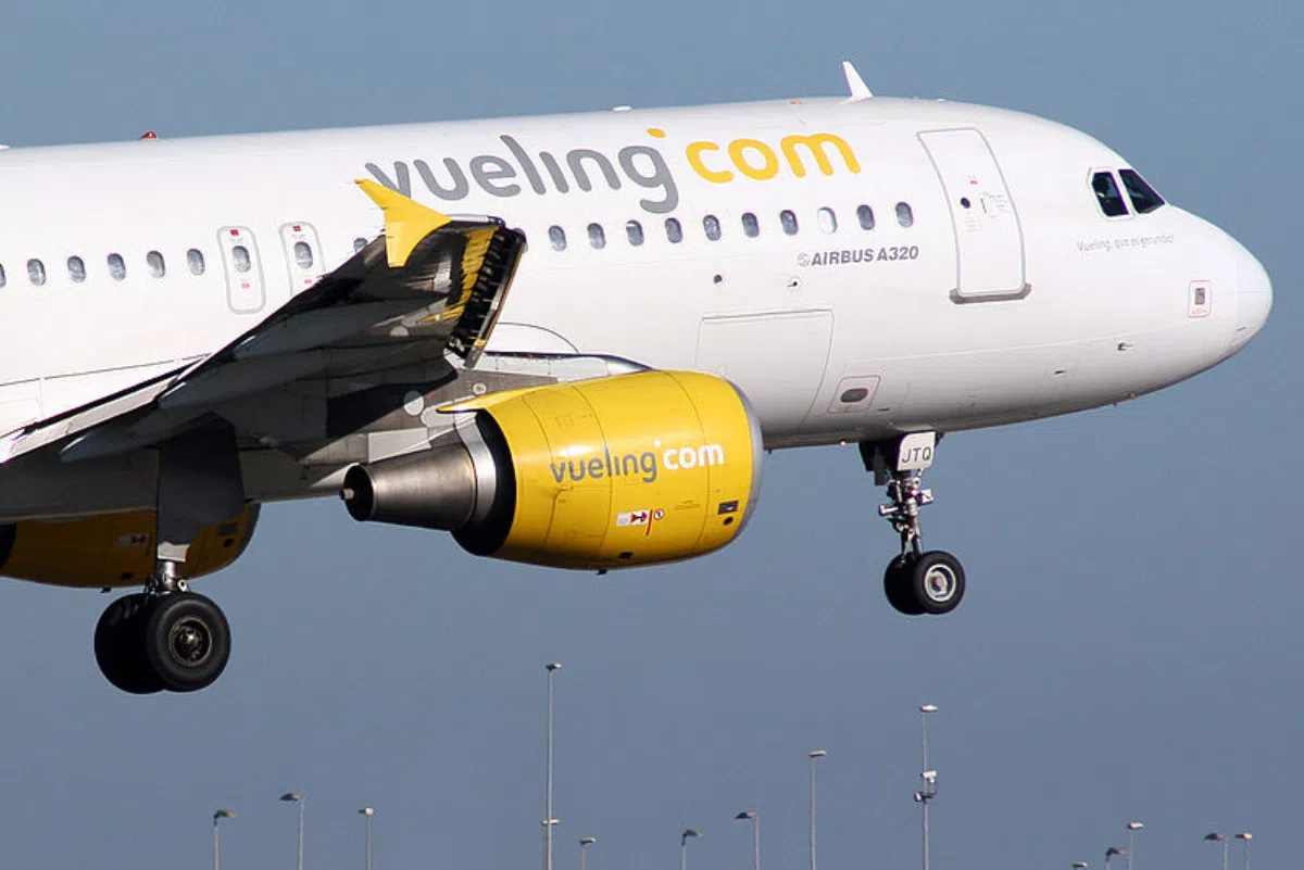 Авиакомпания Vueling подключает пассажиров к Интернету