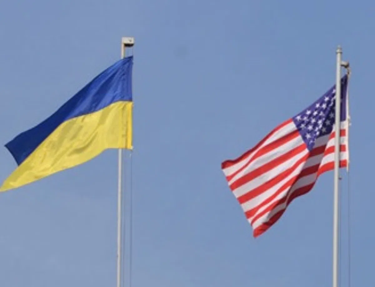 СМИ: США могут предпочесть Коломойского Порошенко