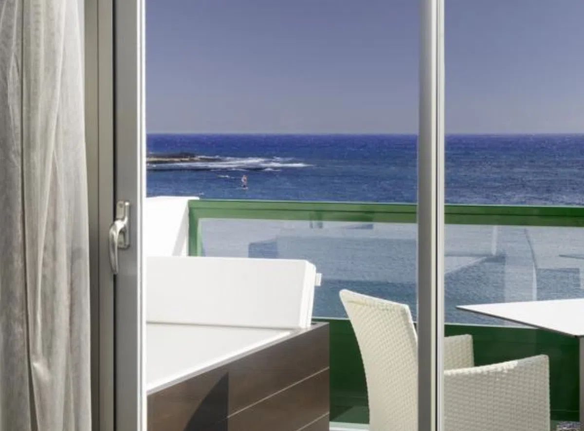 На Лансароте открылся обновленный отель Barceló Teguise Beach
