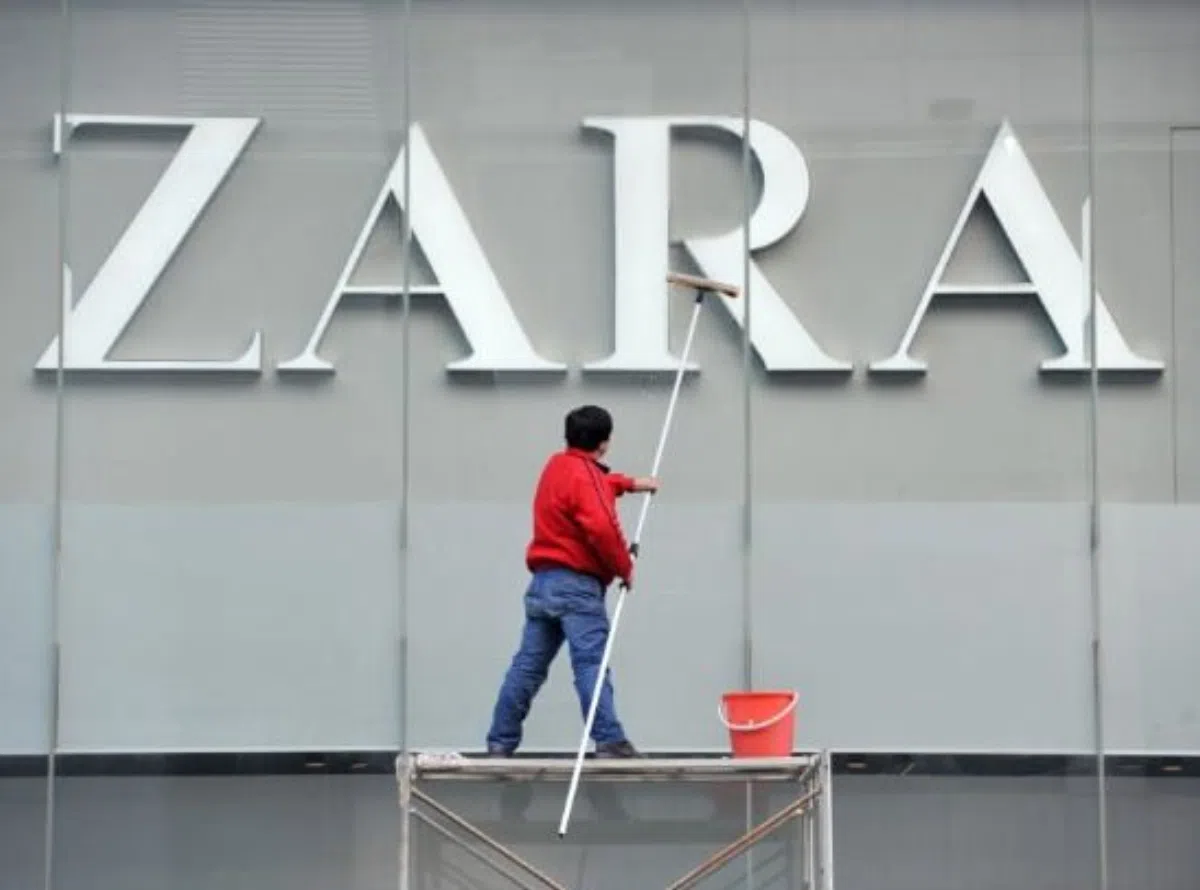 Forbes включил владельца Zara в тройку богатейших людей планеты