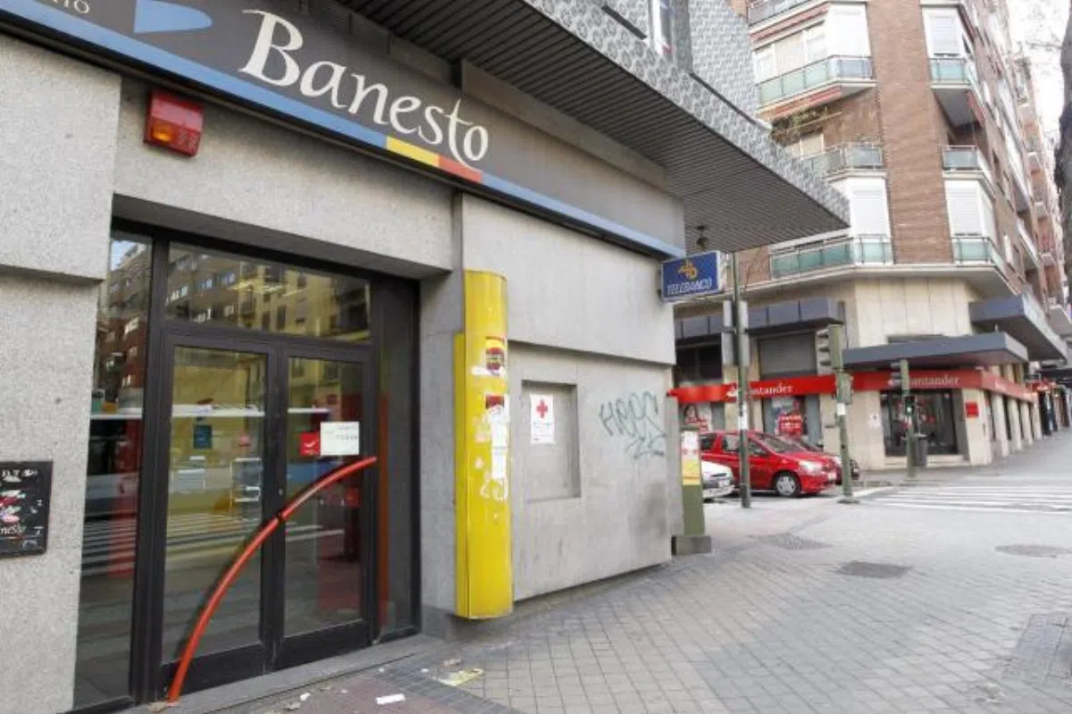 Банк Santander закроет 700 офисов после поглощения Banesto