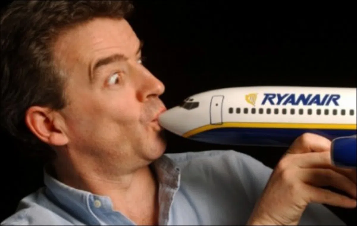 Глава Ryanair: «Ремень безопасности не спасет вам жизнь»