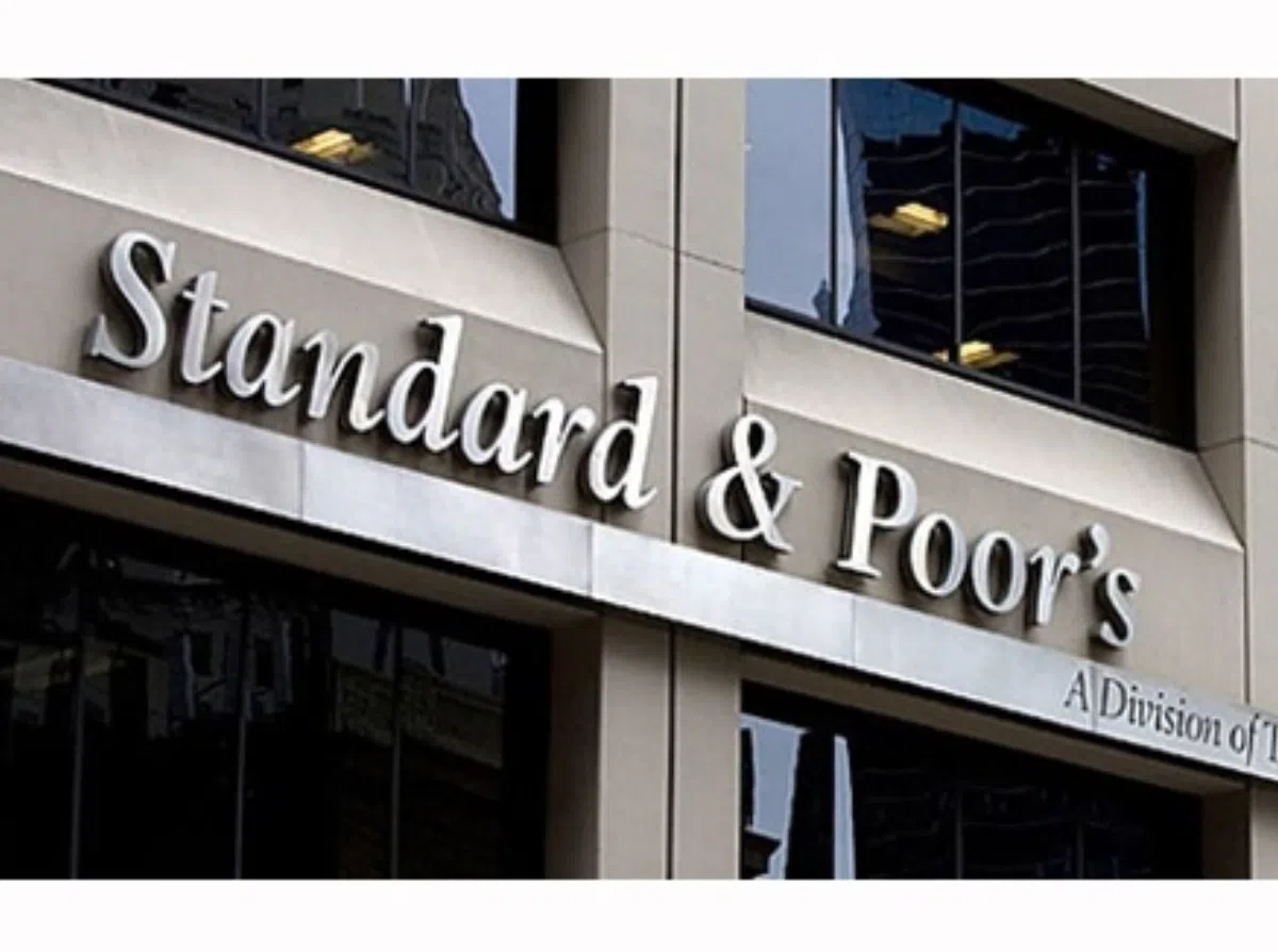 Агентство Standard & Poor's понизило рейтинг Испании сразу на две ступени